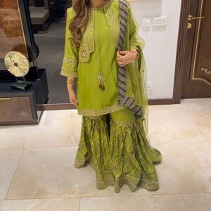 Naqshi 3 piece gharara